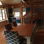 Bernard's Logcabins Балликоннелл