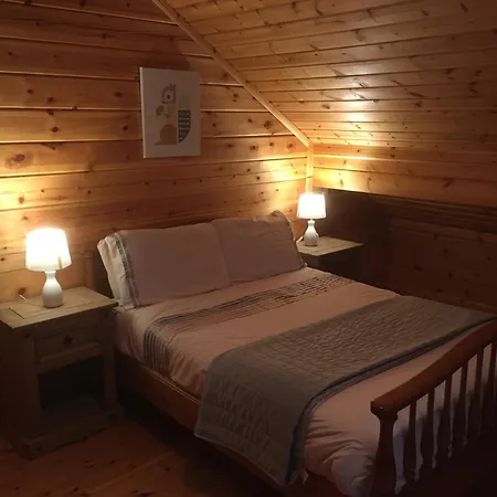 בקתה Bernard's Logcabins *